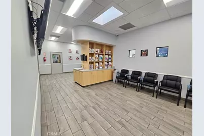 18224 Parthenia, Northridge, CA 91325 - Photo 2
