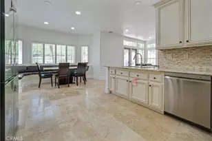 25792 Maple View Dr, Laguna Hills, CA 92653 - Photo 12