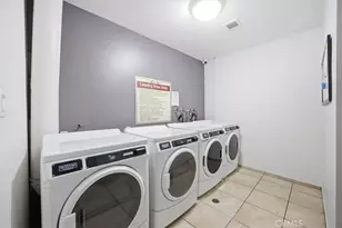 620 S Gramercy Pl, Los Angeles, CA 90005 - Photo 28