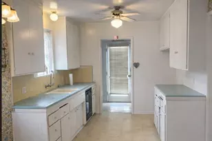 401 S Myrtlewood, West Covina, CA 91791 - Photo 4