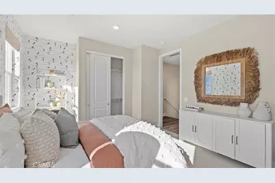 916 Chinon, Irvine, CA 92618 - Photo 20