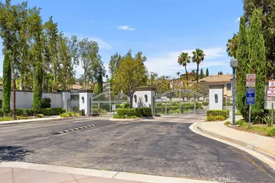 8 Luzern, Mission Viejo, CA 92692 - Photo 34