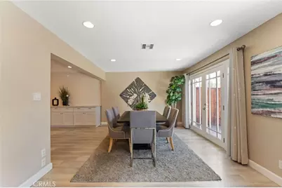 21 Queens Wreath, Irvine, CA 92612 - Photo 10