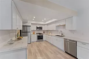 21 Queens Wreath, Irvine, CA 92612 - Photo 14