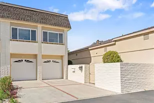 21 Queens Wreath, Irvine, CA 92612 - Photo 2