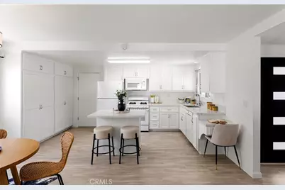 25078 Champlain Road, Laguna Hills, CA 92653 - Photo 14