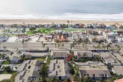 17092 Pacific Coast Hwy #204, Huntington Beach, CA 92649 - Photo 1