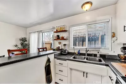 664 Center Street, Costa Mesa, CA 92627 - Photo 16