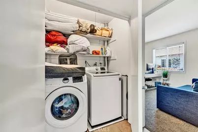 664 Center Street, Costa Mesa, CA 92627 - Photo 20