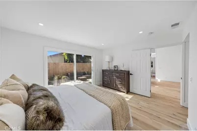 33 Mann Street, Irvine, CA 92612 - Photo 24