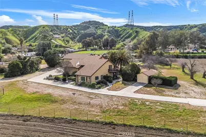 28450 Live Oak Canyon Road, Redlands, CA 92373 - Photo 46