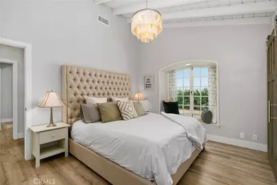 127 West Avenida De Los Lobos Marinos, San Clemente, CA 92672 - Photo 18