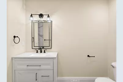 19905 Keswick, Huntington Beach, CA 92646 - Photo 18