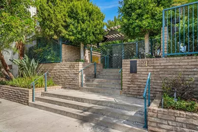 4218 Troost #20, Studio City, CA 91604 - Photo 36