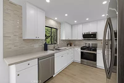 4218 Troost #20, Studio City, CA 91604 - Photo 10