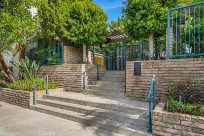 4218 Troost #20, Studio City, CA 91604 - Photo 36
