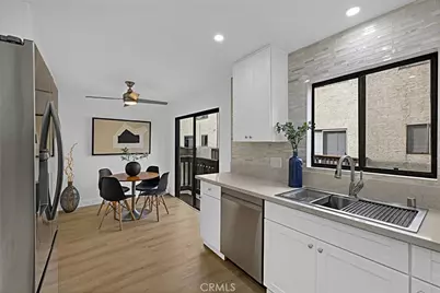 4218 Troost #20, Studio City, CA 91604 - Photo 12