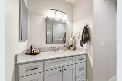 6600 6600 Warner #10, Huntington Beach, CA 92647 - Photo 28