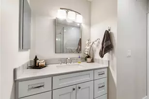 6600 6600 Warner, Huntington Beach, CA 92647 - Photo 28