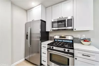 6600 6600 Warner #10, Huntington Beach, CA 92647 - Photo 16