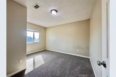 14207 Woodland Drive, Fontana, CA 92337 - Photo 10