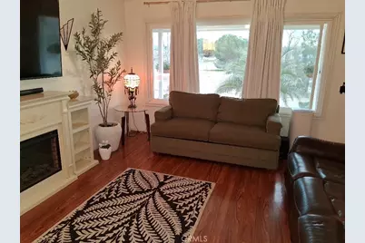 18778 Valencia, Hesperia, CA 92345 - Photo 12