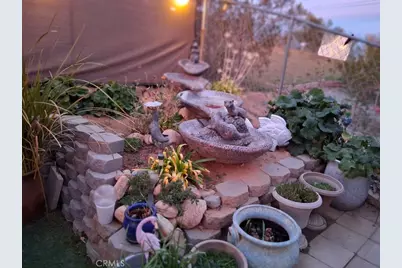 18778 Valencia, Hesperia, CA 92345 - Photo 50