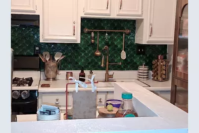 18778 Valencia, Hesperia, CA 92345 - Photo 22