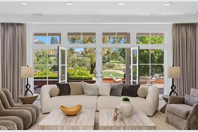 21 Lochmoor, Newport Beach, CA 92660 - Photo 4