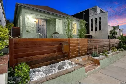 654 8th Street, Hermosa Beach, CA 90254 - Photo 1