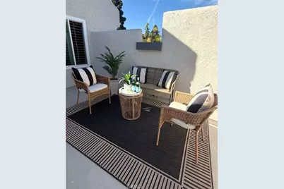 18721 Applewood Cir, Huntington Beach, CA 92646 - Photo 20