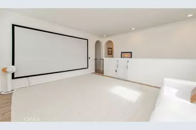 579 Boxwood Lane, Azusa, CA 91702 - Photo 14