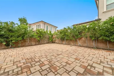 97 Decker, Irvine, CA 92620 - Photo 4