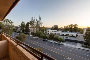 5412 Lindley Ave, Encino, CA 91316 - Photo 32