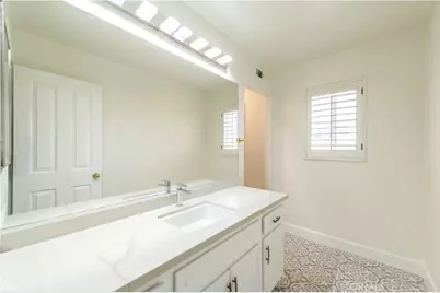 3 Birchwood, Irvine, CA 92618 - Photo 24