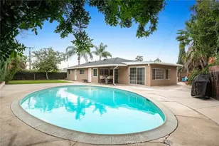 1271 Garland, Tustin, CA 92780 - Photo 32