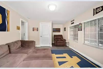 1271 Garland, Tustin, CA 92780 - Photo 22