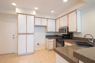 28372 Boulder, Lake Forest, CA 92679 - Photo 4