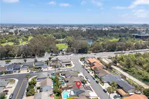6911 Rio Vista, Huntington Beach, CA 92647 - Photo 14