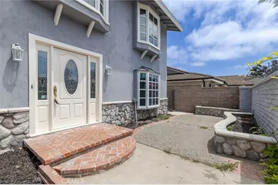 6911 Rio Vista, Huntington Beach, CA 92647 - Photo 48