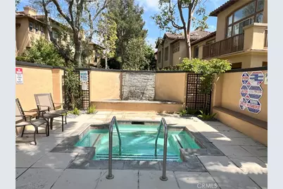 2697 Dietrich, Tustin, CA 92782 - Photo 20