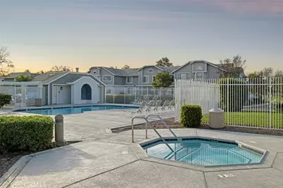 127 Huntington, Irvine, CA 92620 - Photo 24