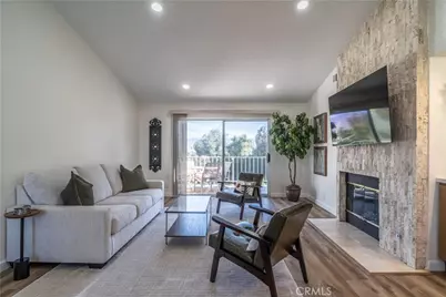 304 Desert Falls, Palm Desert, CA 92211 - Photo 2