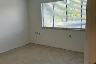 925 Ave Majorca, Laguna Woods, CA 92637 - Photo 16