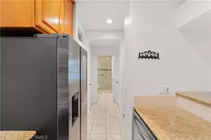 20371 Bluffside Cir, Huntington Beach, CA 92646 - Photo 18