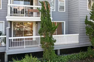 20371 Bluffside Cir, Huntington Beach, CA 92646 - Photo 36