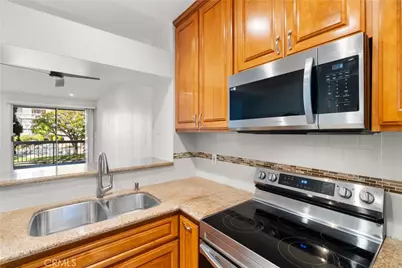 20371 Bluffside Circle #B105, Huntington Beach, CA 92646 - Photo 14