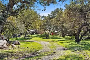 1239 Rainbow Valley Blvd, Fallbrook, CA 92028 - Photo 4