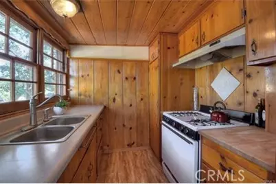 1239 Rainbow Valley Boulevard, Fallbrook, CA 92028 - Photo 8
