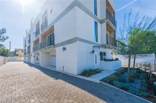 712 1/2 N Chestnut Ave, Los Angeles, CA 90042 - Photo 2